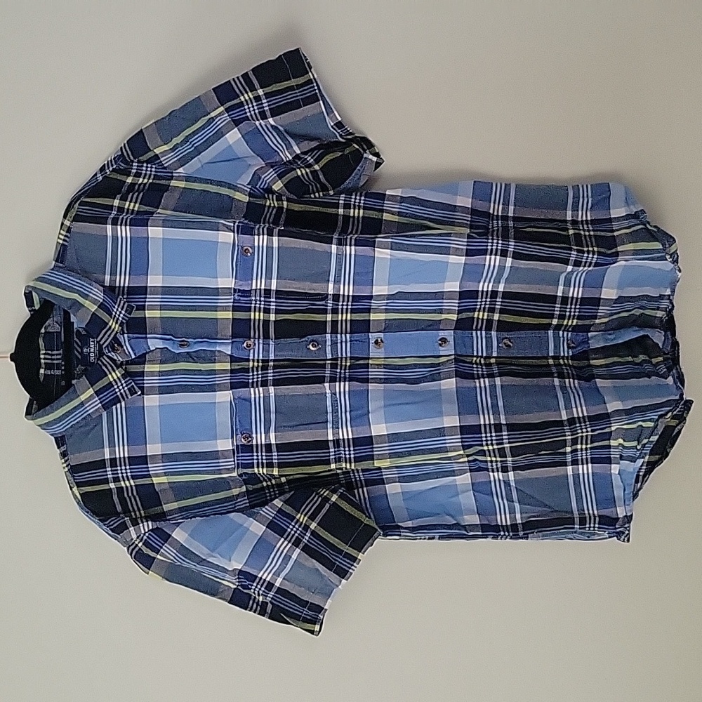 2/$15 Blue Plaid Short Sleeved Button Down